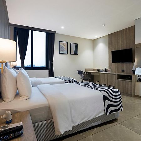 Sunday Hotel Βαντοντάρα Εξωτερικό φωτογραφία
