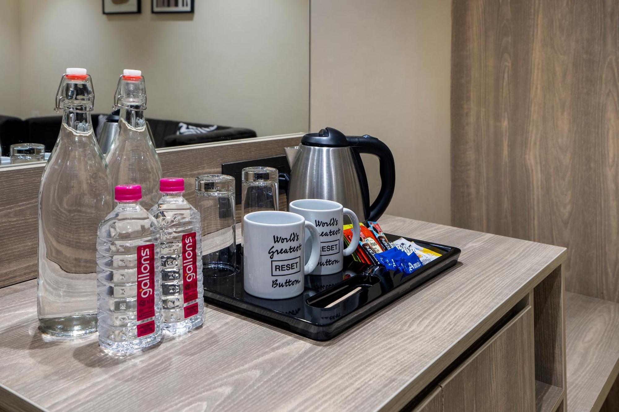Sunday Hotel Βαντοντάρα Εξωτερικό φωτογραφία