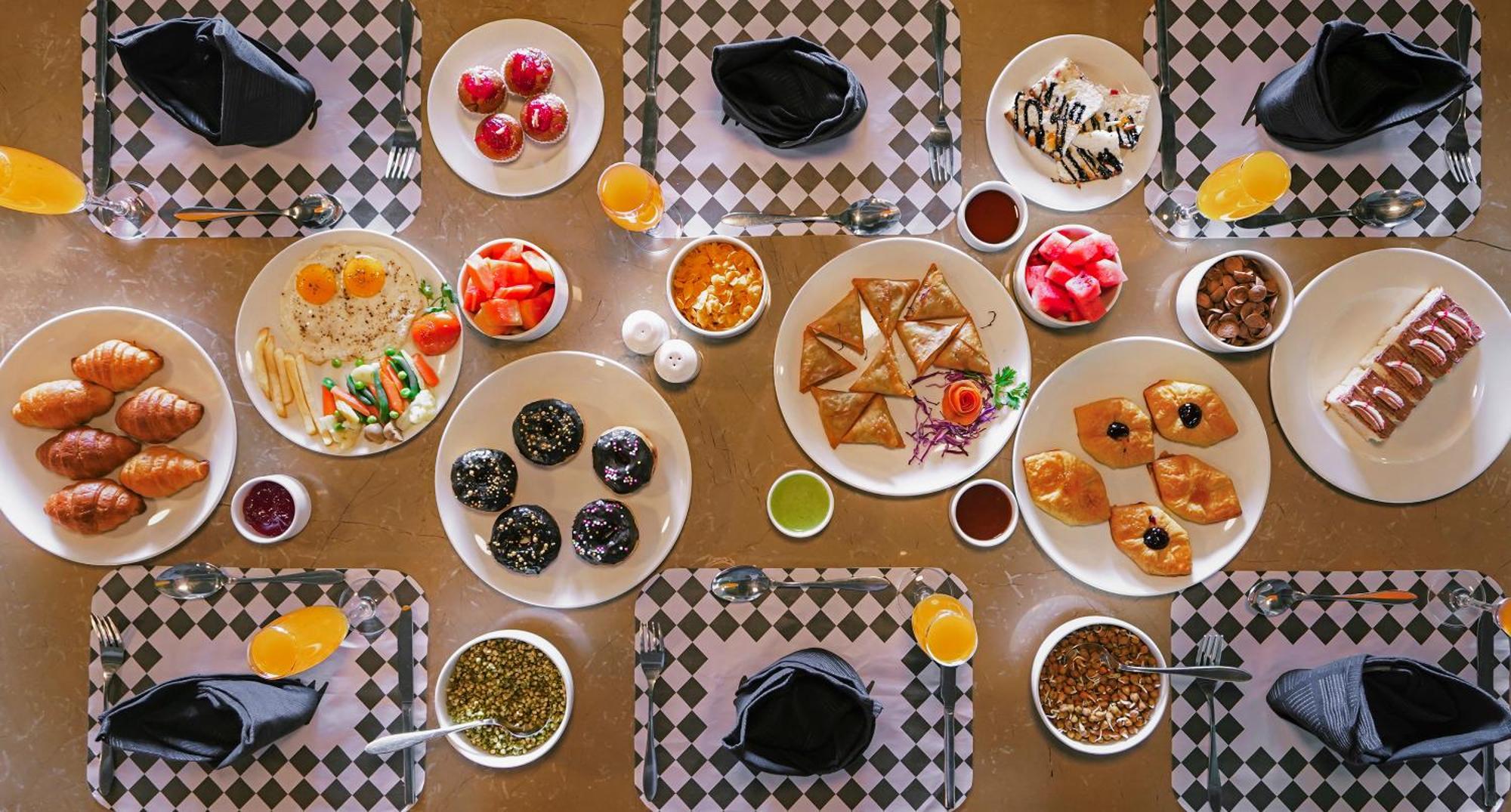 Sunday Hotel Βαντοντάρα Εξωτερικό φωτογραφία